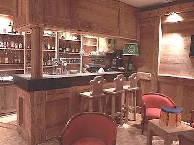 Logis Le Pont De Champ Hotel Beaucroissant France